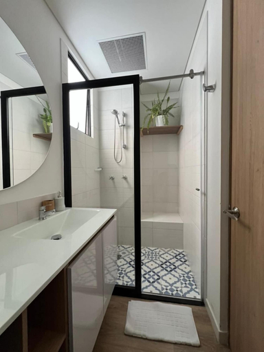 Bathroom 3, U-GO Edificio Next Living Bogota, Santafé de Bogotá