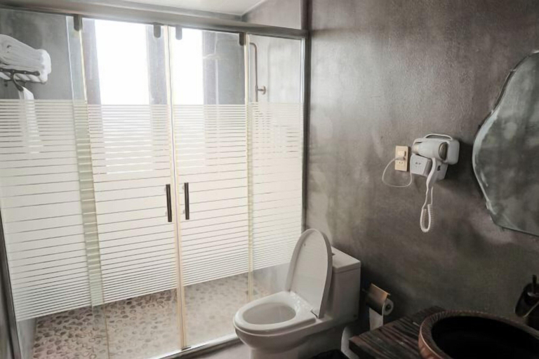 Bathroom 3, Yunshe Inn, Huzhou