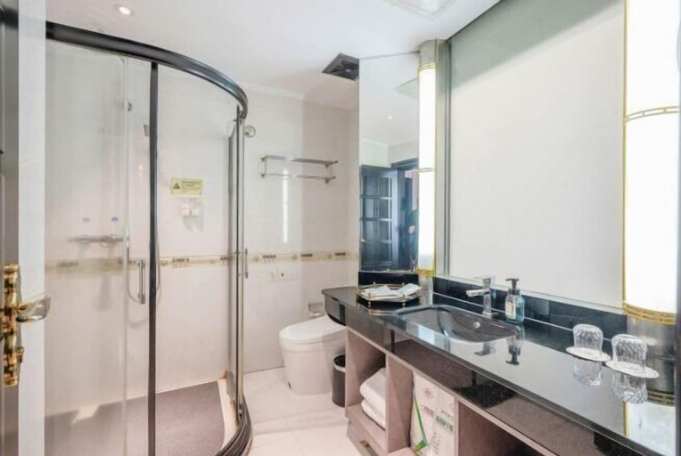 Bathroom 3, Hao Fu Hua Hotel, Quanzhou