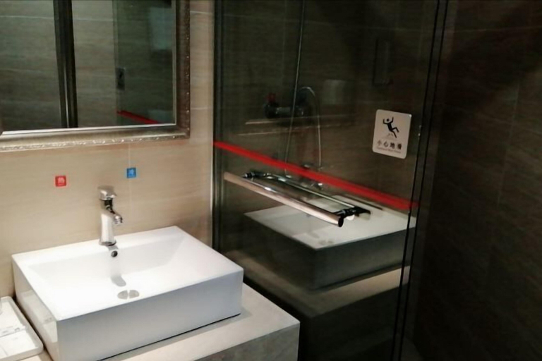 Bathroom 3, Ruisi Hotel (Wenzhou College East Road Branch), Wenzhou