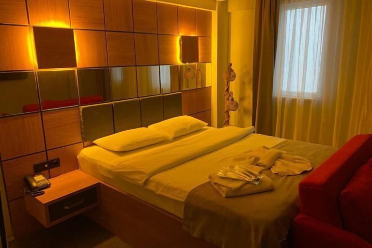 Bedroom 3, Kadikoy Linda Hotel, Kadıköy