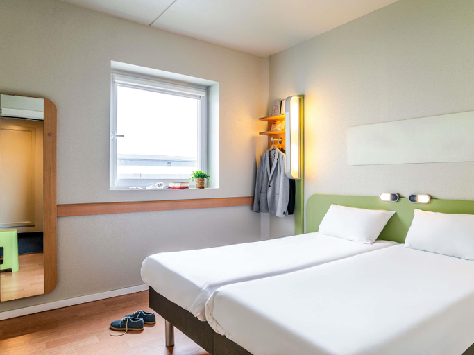 Bedroom 2, ibis budget Bilbao Barakaldo, Vizcaya