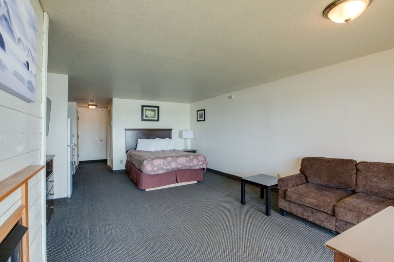 Bedroom 3, Surfside Resort, Tillamook