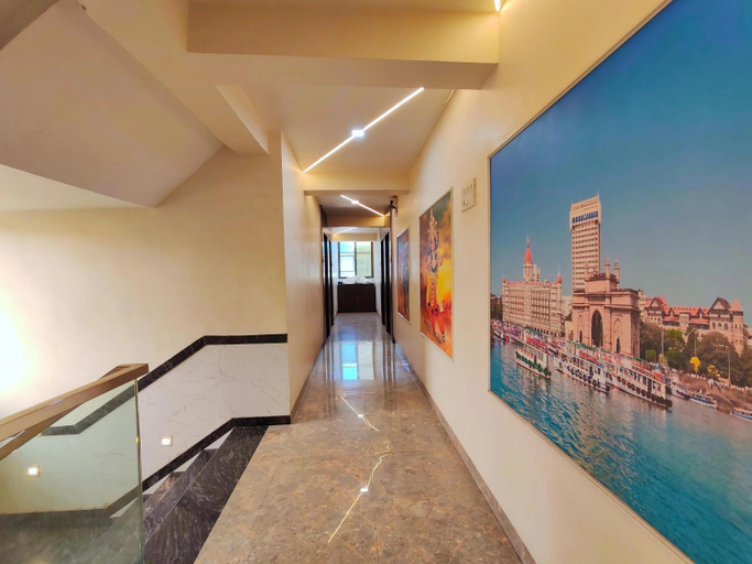Public Area 2, Hotel Royal Inn, Raigarh