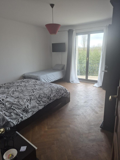 Bedroom 4, Villa NICAISE, Seine-et-Marne