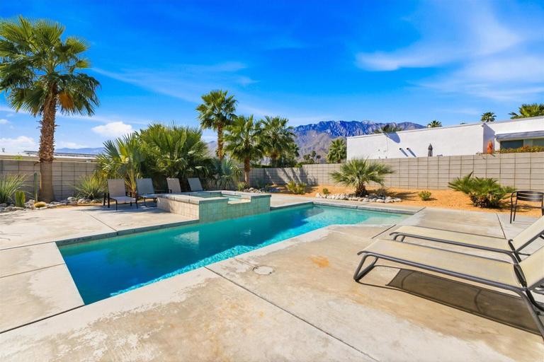 Pool 3, Modern Desert Lux, Riverside