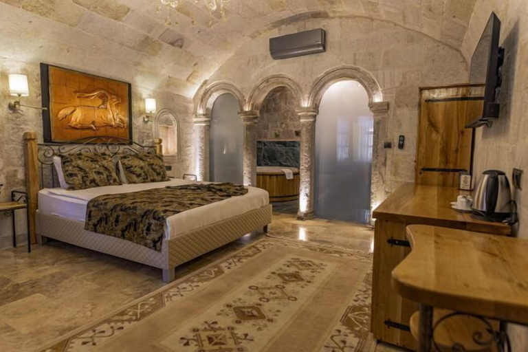 Bedroom 3, Göreme Cave Suites, Nevşehir