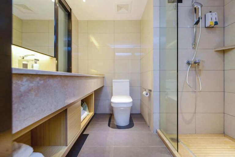 Bathroom 5, City Convenient Hotel, Yuxi