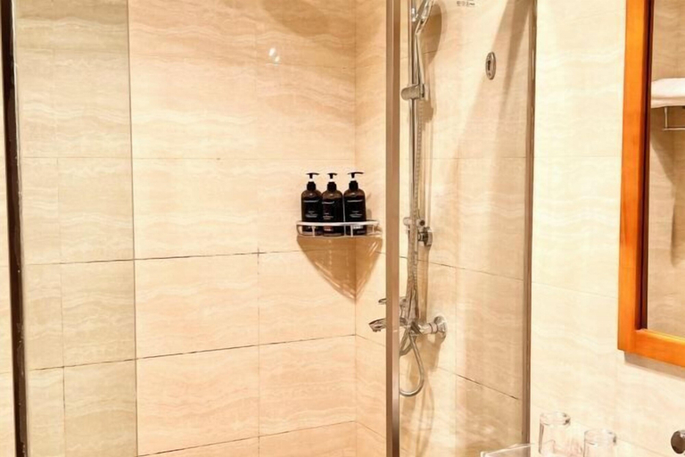 Bathroom 4, Heqing Cunshi Manor · YouRan Residence, Dali Bai