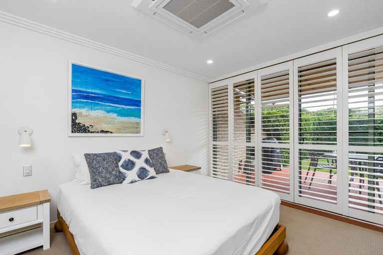 Bedroom 3, James Cook Apartments, Byron