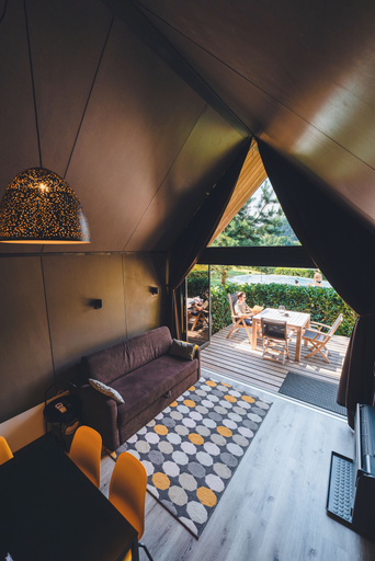Food & Drinks 5, Luxury Glamping Chocolate Village, Maribor