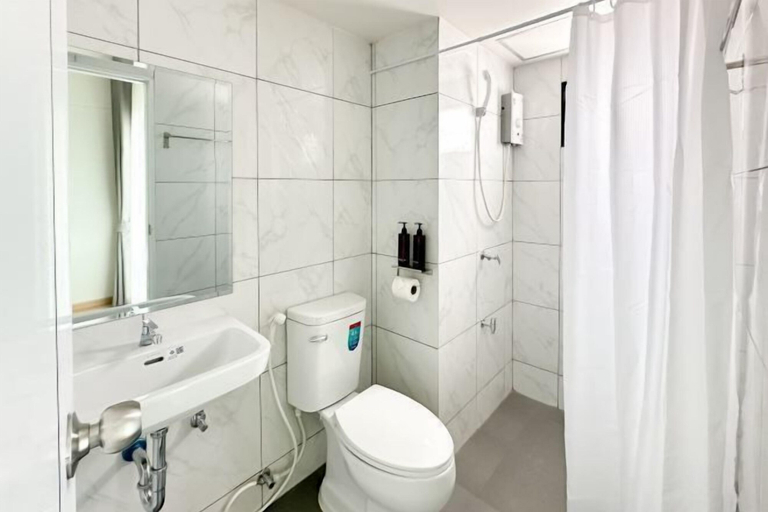 Bathroom 5, i24 Residence - Amata Phase 10, Phan Thong