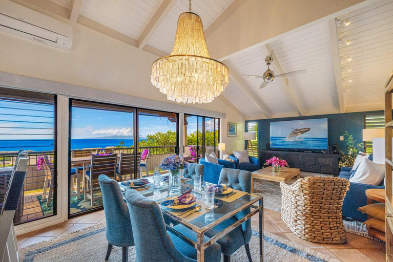 Food & Drinks 5, Wailea Ekolu 106, Maui