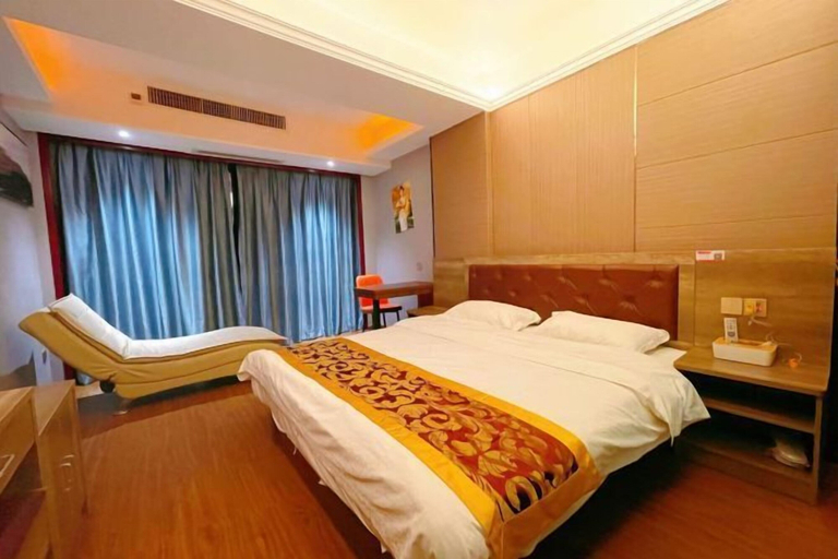 Bedroom 2, Red Apple Hotel, Fuzhou