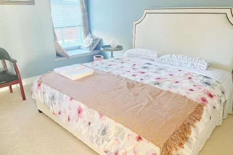 Bedroom 3, Derbyshire House Coquitlam Quiet, Clean & Comfortable · Free Parking, Greater Vancouver