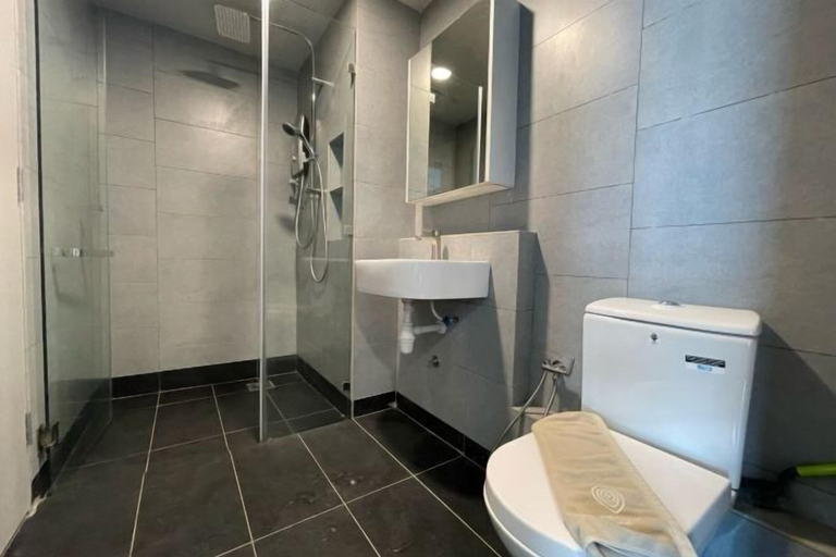 Bathroom 3, Jesselton Quay by Pinstay, Kota Kinabalu