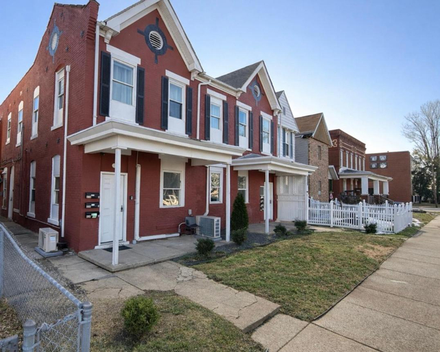 Exterior & Views 3, The Cardinal Studio Apartments, Vanderburgh