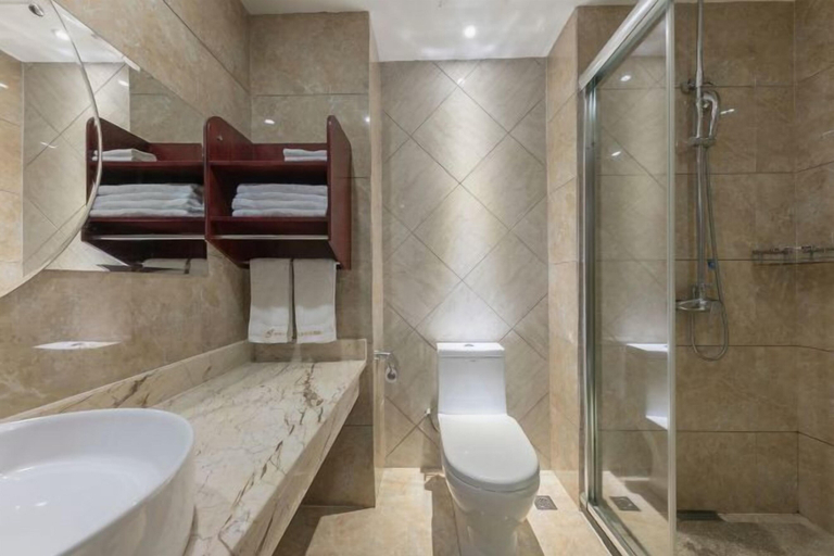 Bathroom 3, Red Star International Hotel, Ji'an