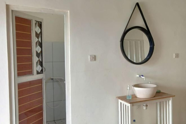 Bathroom 3, Villa New D'Bamboo by Plesirhatiyogja, Bantul