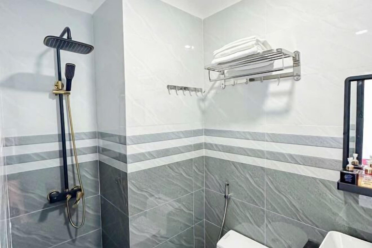 Bathroom 3, Sea View Hotel Phan Thiet, Phan Thiết