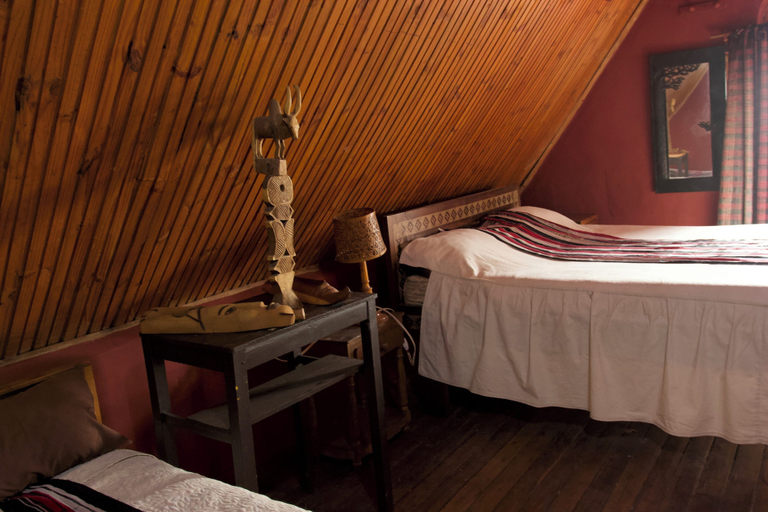 Room 5, Le Karthala, Analamanga