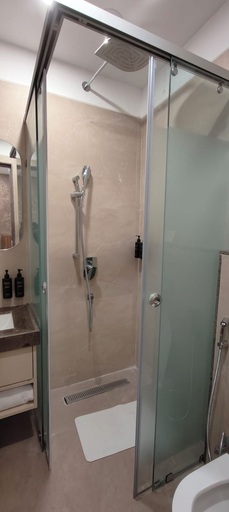 Bathroom 3, Anjushree Value Stay, Ujjain