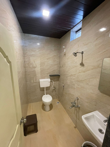 Bathroom 4, Divine Stay Inn Resort, Satara