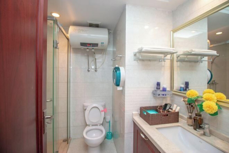 Bathroom 3, Huizhou Kaisa Musi Hotel Apartment, Huizhou