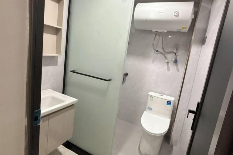 Bathroom 5, Beehome Hostel, Shanghai