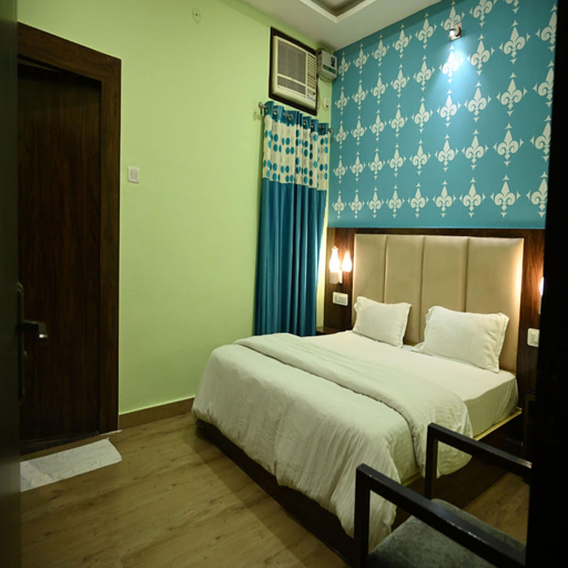 Room 3, HOTEL NEEL GAGAN, Varanasi