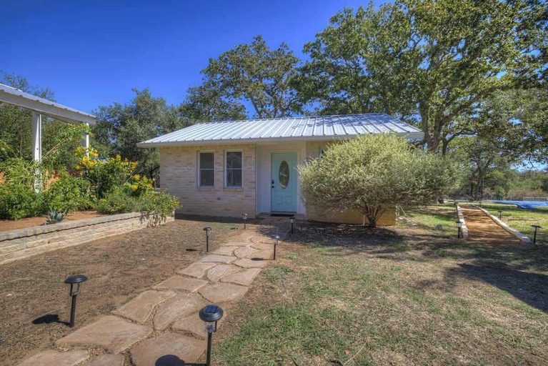 Exterior & Views 2, Weitz Getaway With Private Pool Two Hot Tubs, Gillespie