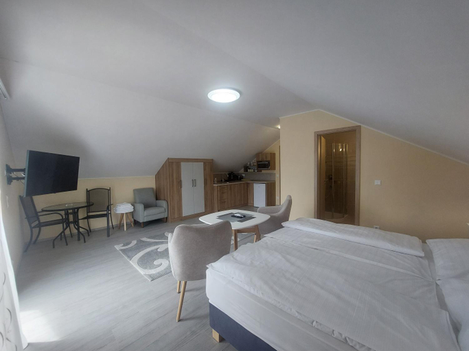 Bedroom 2, Anton Apartmanhaz, Balatonfüred