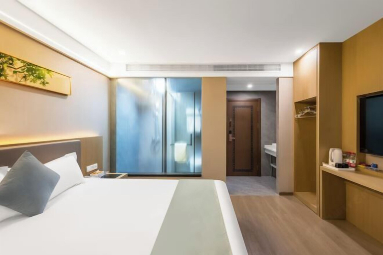 Bedroom 3, Superior Hotel (Shexian Ancient City), Huangshan