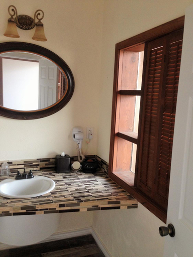 Bathroom 3, Capri Beach Hotel, Nueces