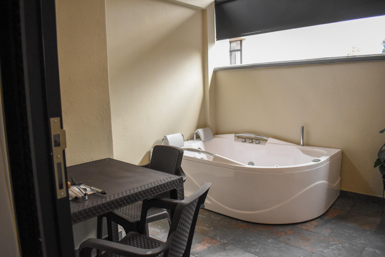 Bathroom 4, Hotel Molinos Plaza, Medellín