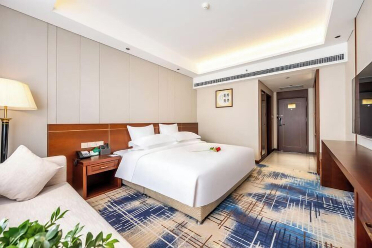Bedroom 3, Post Hotel, Hanzhong