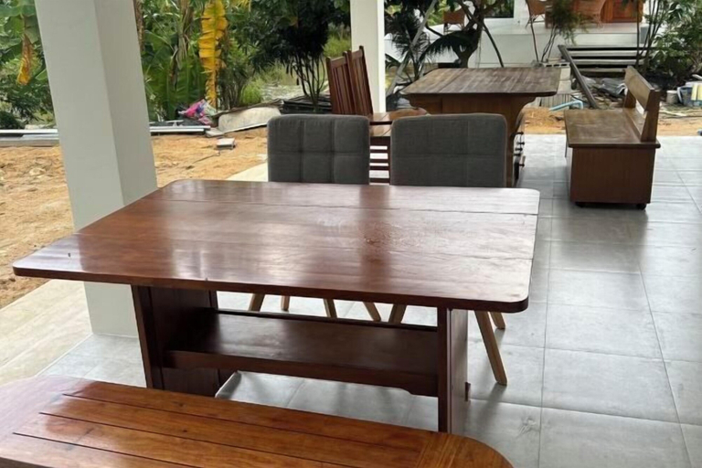 Others 4, Chan Chun Home, Thap Sakae