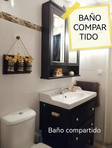 Bathroom 2, lo flamenc @Amposta, Tarragona