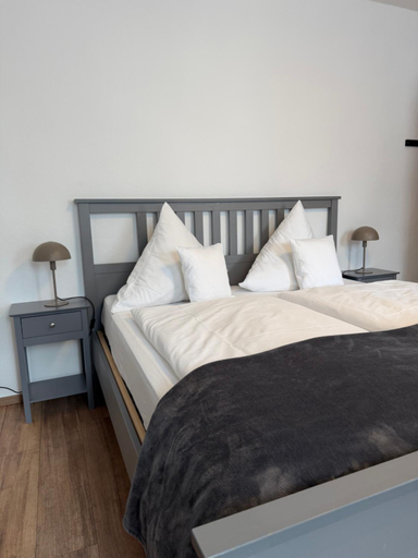 Bedroom 3, RATSKELLER Hotel & Restaurant, Bernkastel-Wittlich
