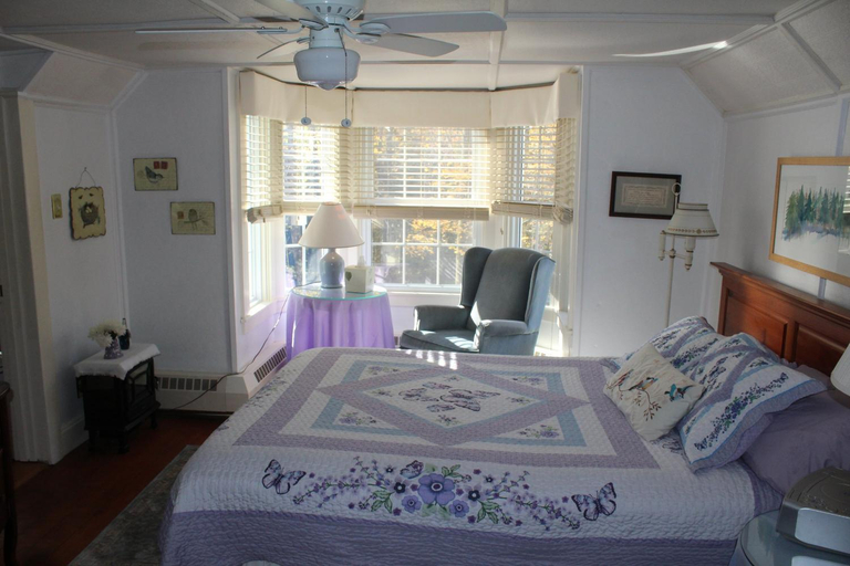 Bedroom 3, Fox Creek Inn, Rutland