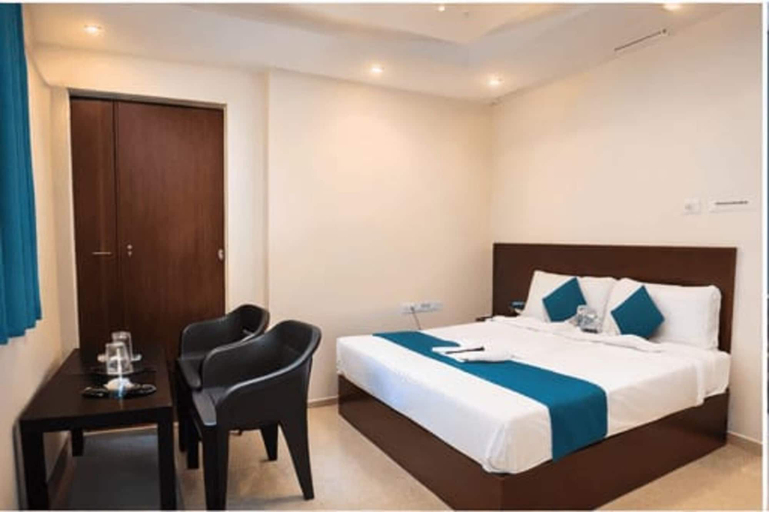 Room 1, At Homes Hotel Darbar, Ranga Reddy