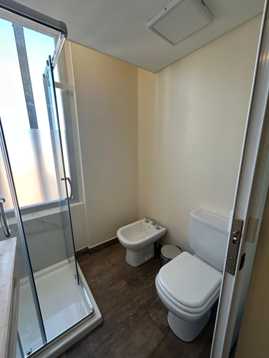Bathroom 3, Pura Vida - Plaza Alberdi, Capital