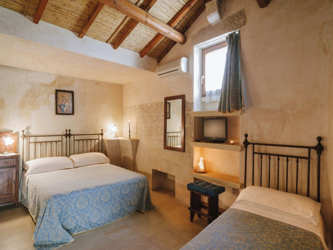 Bedroom 3, Borgoterra, Lecce