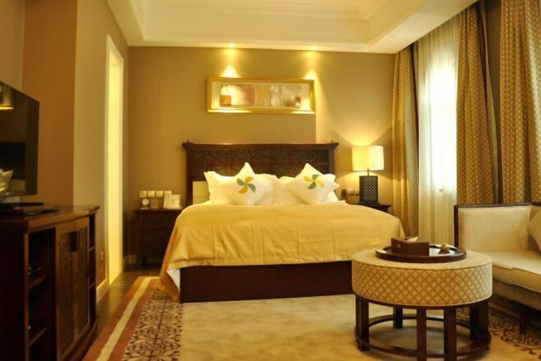 Bedroom 3, Zhongcheng Holiday Hotel, Shijiazhuang