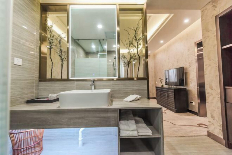 Bathroom 4, Oriental Silk Hotel, Guangzhou