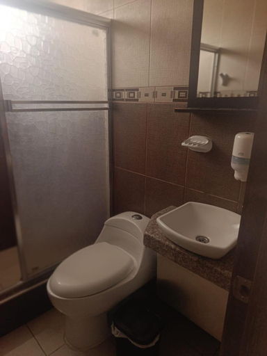 Bathroom 5, Hotel Stella blu, Manta