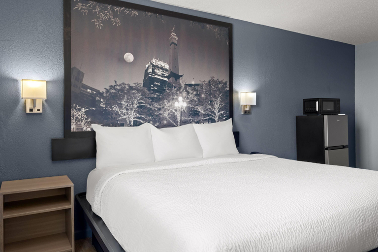 Bedroom 3, Super 8 by Wyndham Fort Wayne, Allen