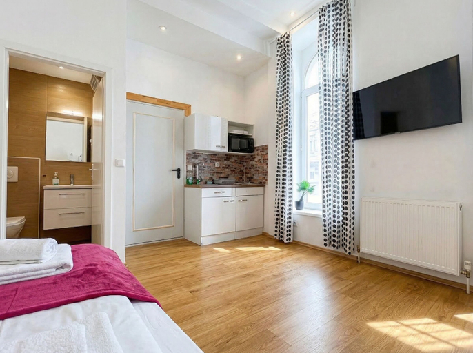 Private kitchenette 2, Cozy Apartment for 3 Near Lugner City, Wien