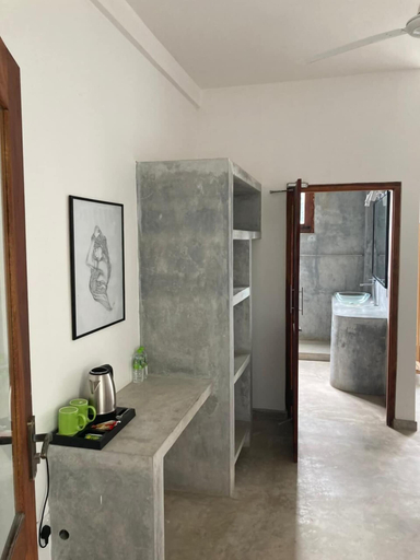 Bathroom 4, Mealanies House, Habaraduwa