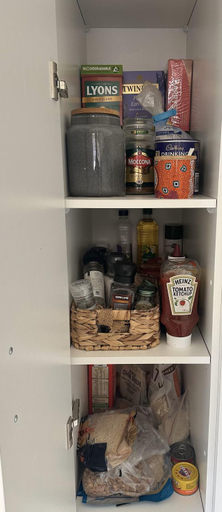 Food & Drinks 5, Coogee Sunrise shared Apt with Parking, Balcony & Work Desk, Sydney
